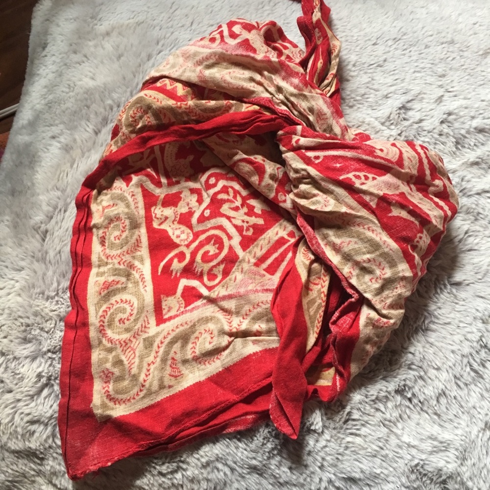 😍3/$10: Red and Gold Bandana